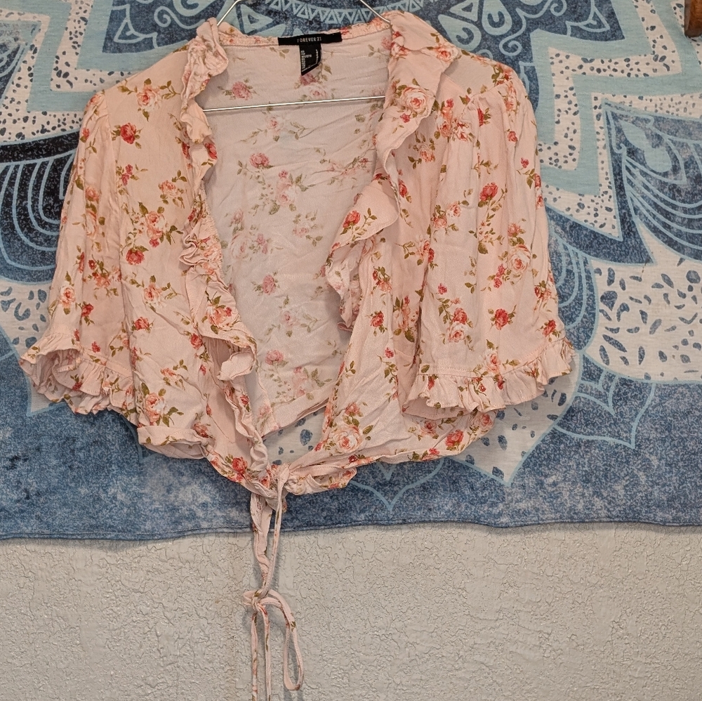 Forever 21 Pink Floral Ruffle Tie-Front Crop Blouse L Coquette Fairy Dainty Boho